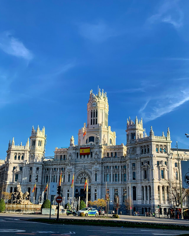 Plaza de Cibeles, Madrid. 10 Things to Know about Madrid.