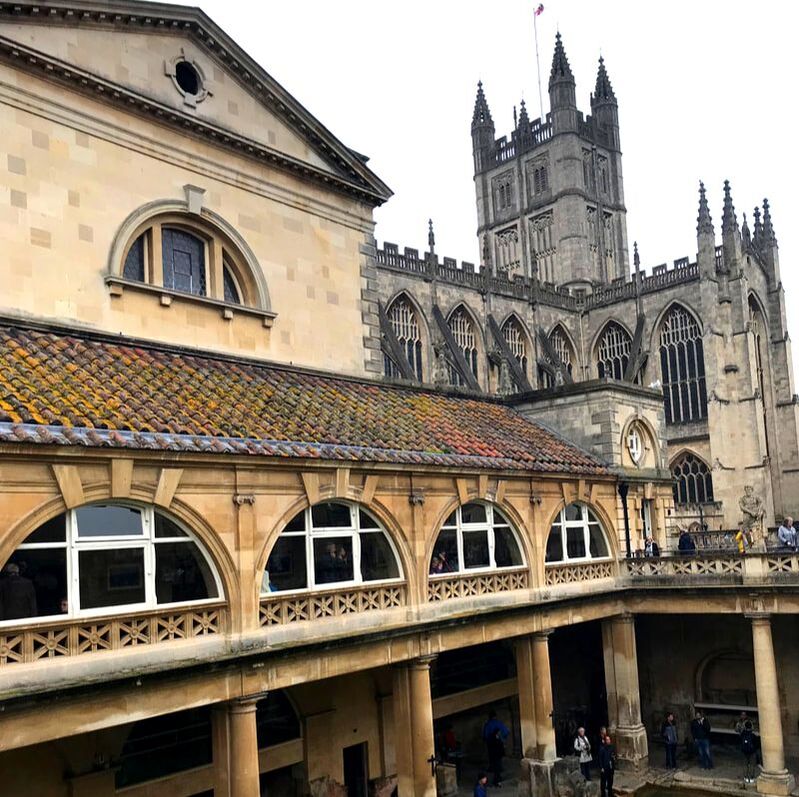The Roman Baths and Bath Abbey, Visiting the UK by Train.