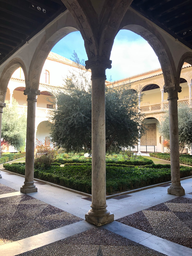 Interior courtyard at Toledo's Museo de Santa Cruz