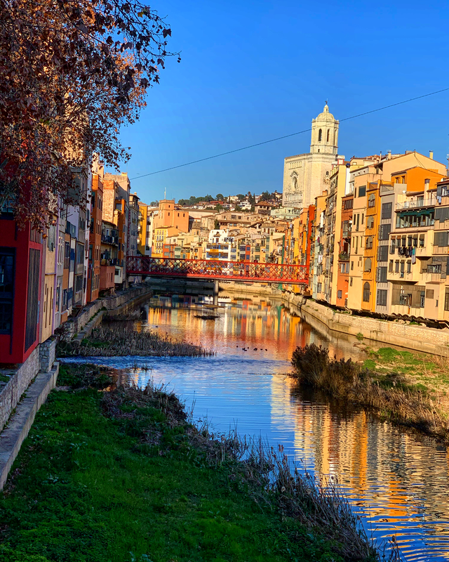 Girona, Spain. Tourist Travel Mistakes in Spain