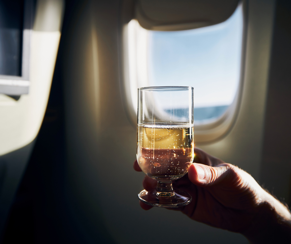 How to Enjoy a Long Haul Flight- Alcohol on Long Haul Flights