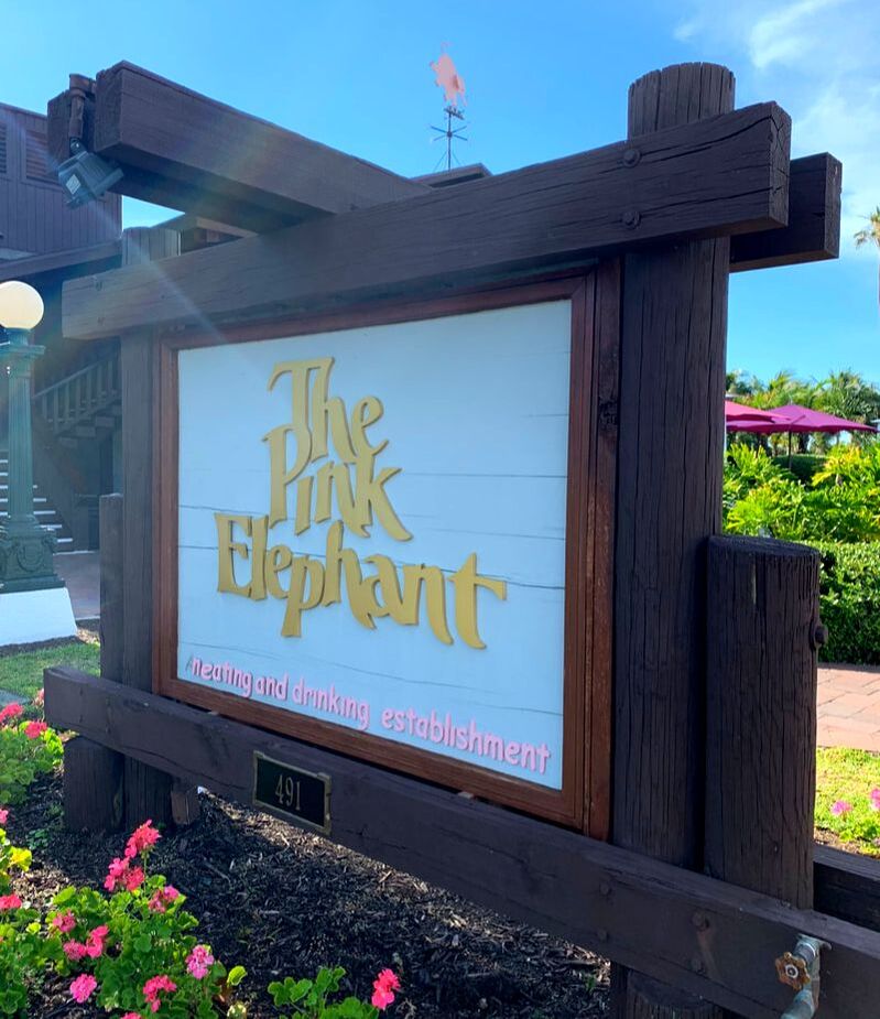 Restaurants in Boca Grande, Florida: The Pink Elephant, Boca Grande