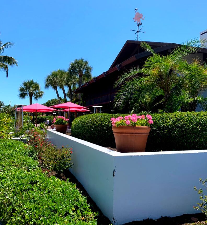 Restaurants in Boca Grande, Florida: The Pink Elephant, Boca Grande Florida